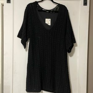 Ladies tunic style top